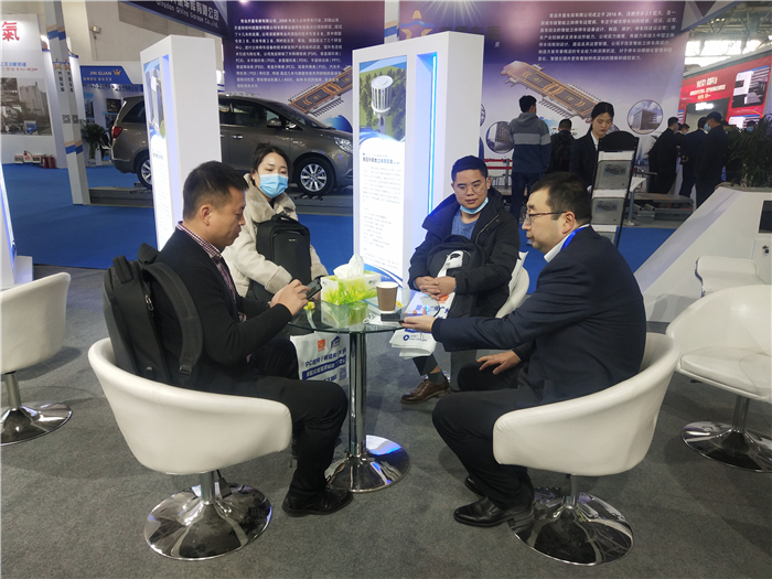 Öйú×ðÁú¼¯ÍÅ